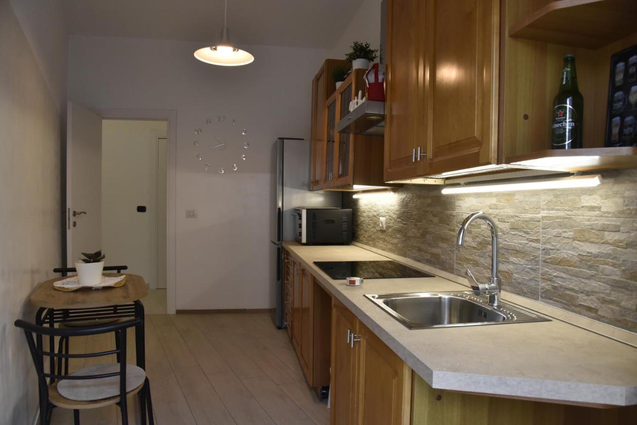 רומא Nathanaele House Via Tuscolana מראה חיצוני תמונה